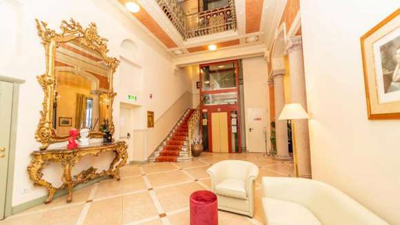 Hotel Pallanza, Verbania, Italy, Hallway