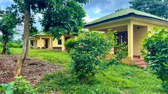 Picathartes Guest House Bungalow, Bonkro, Ghana, Exterior