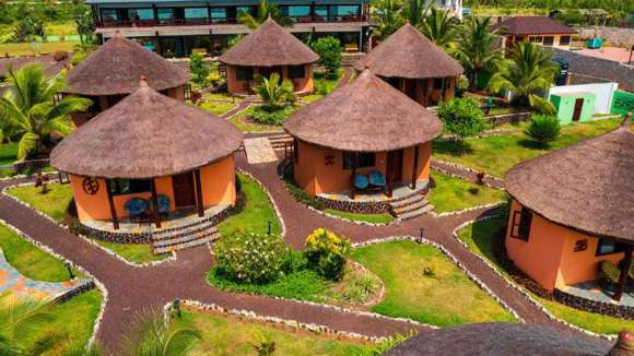 Lemon Beach Resort Hotel, Elmina, Ghana, Exterior