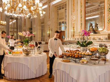 Grand Hotel Villa Serbelloni, Bellagio, Italy, Servers